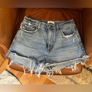 Abercrombie & Fitch The mom short High Rise 32/14
